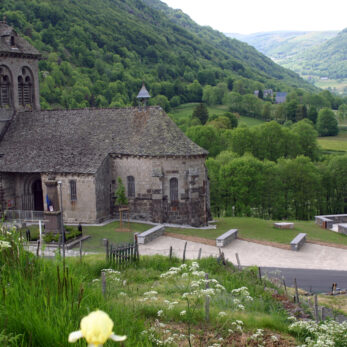 PLACE EGLISE BREZONS